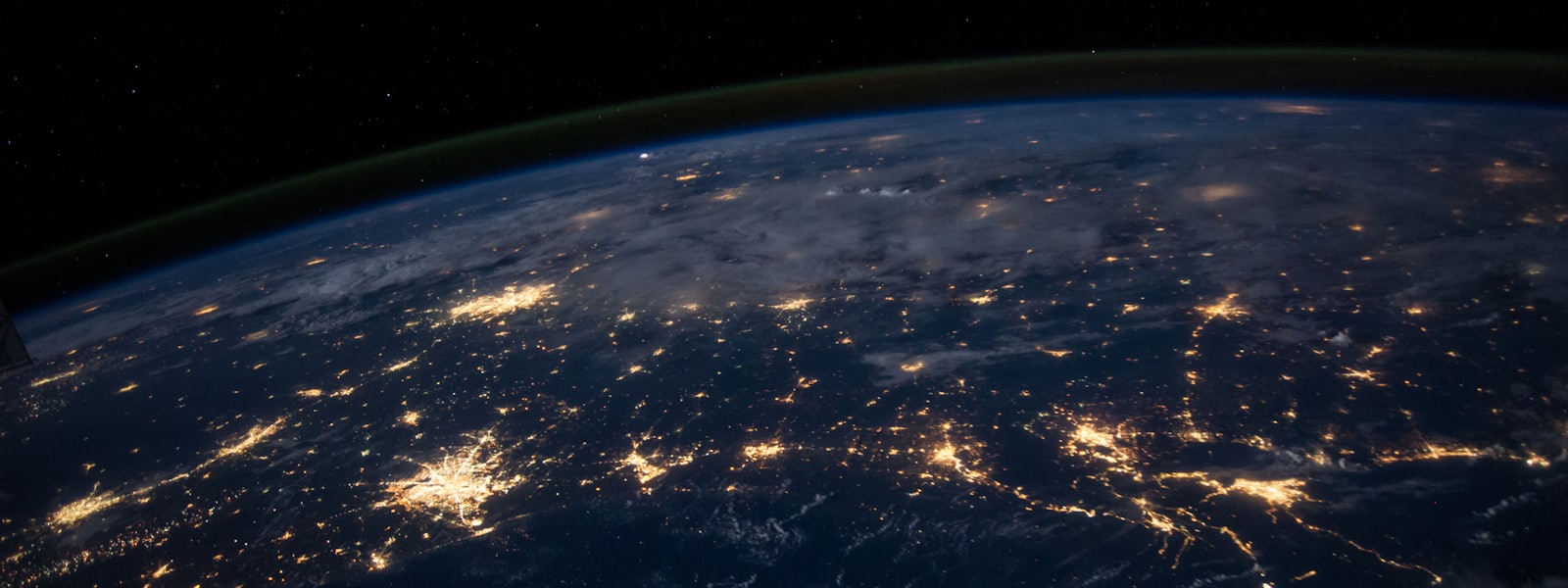 Network and data infrastructure visualization